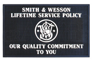Smith & Wesson Gummimatte 37 x 22 mm Smith & Wesson Gummimatte 37 x 22 mm